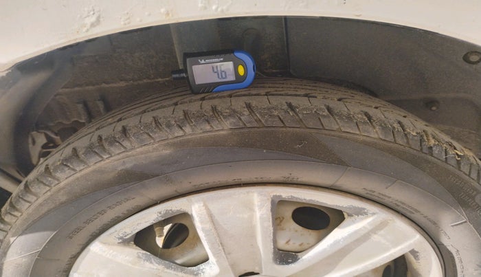 2014 Tata Indica Vista VX TECH QUADRAJET, Diesel, Manual, 1,52,572 km, tyre