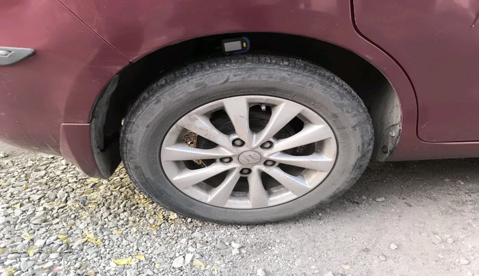 2015 Maruti Ertiga ZDI, Diesel, Manual, 1,05,204 km, tyre