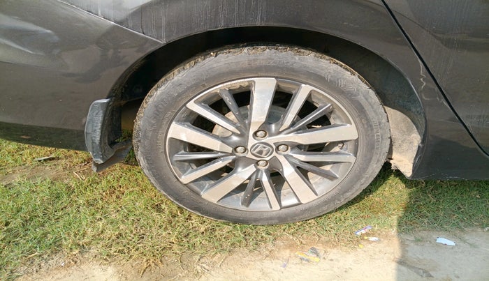 2021 Honda City 1.5L I-VTEC VX, Petrol, Manual, 88,699 km, tyre