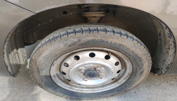 2013 Maruti Wagon R 1.0 LXI, Petrol, Manual, 50,864 km, tyre