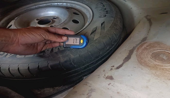 2014 Maruti Swift Dzire LDI, Diesel, Manual, 1,10,364 km, tyre