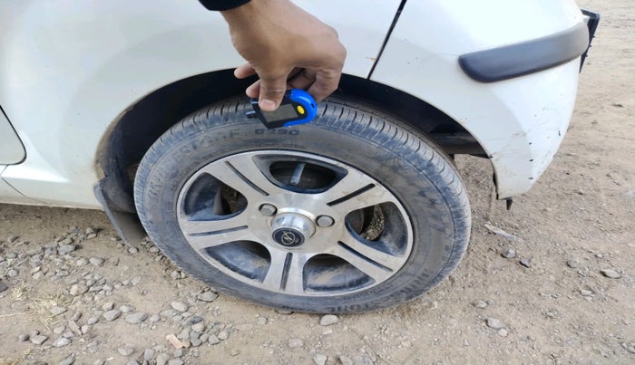 2014 Tata Nano TWIST XT, Petrol, Manual, 41,473 km, tyre