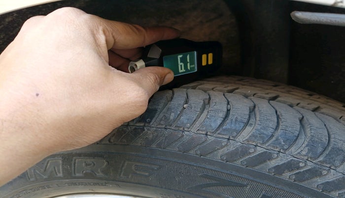 2015 Ford Ecosport TITANIUM 1.5L PETROL AT, Petrol, Automatic, 50,382 km, tyre