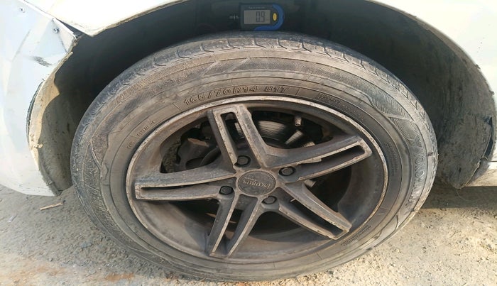 2018 Tata Tigor Buzz PETROL, Petrol, Manual, 1,23,307 km, tyre