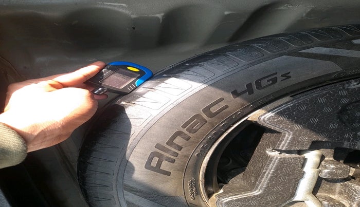 2018 Maruti S Cross ZETA 1.3, Diesel, Manual, 3,10,125 km, tyre