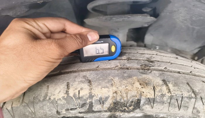 2012 Renault Duster 110 PS RXZ DIESEL, Diesel, Manual, 1,06,891 km, tyre