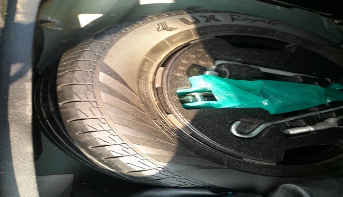 2018 Maruti S Cross ZETA 1.3, Diesel, Manual, 1,42,322 km, tyre