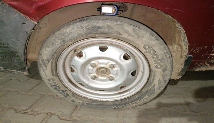 2011 Maruti Alto K10 LXI, Petrol, Manual, 85,125 km, tyre