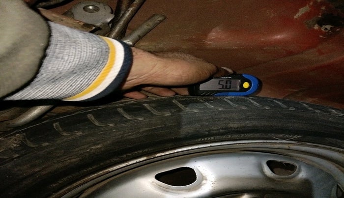 2011 Maruti Alto K10 LXI, Petrol, Manual, 85,125 km, tyre