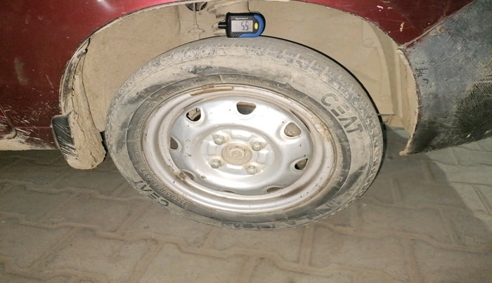 2011 Maruti Alto K10 LXI, Petrol, Manual, 85,125 km, tyre