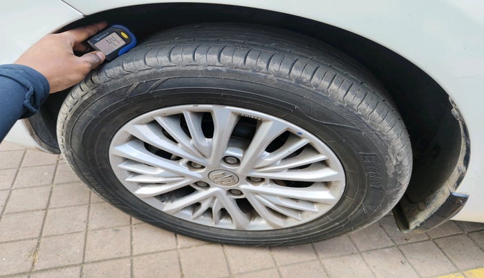 2021 Maruti Ertiga VXI CNG, Petrol, Manual, 51,159 km, tyre