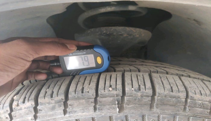 2015 Mahindra XUV500 W10, Diesel, Manual, 77,281 km, tyre