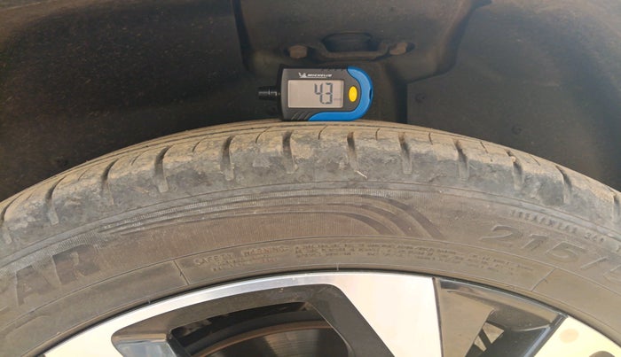 2024 MG HECTOR PLUS SHARP PRO 2.0 TURBO DIESEL 7 STR, Diesel, Manual, 41,124 km, tyre