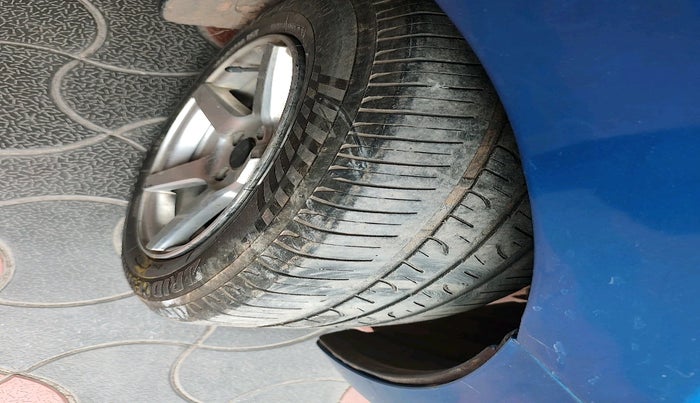 2017 Maruti Celerio VXI AMT, Petrol, Automatic, 84,633 km, tyre