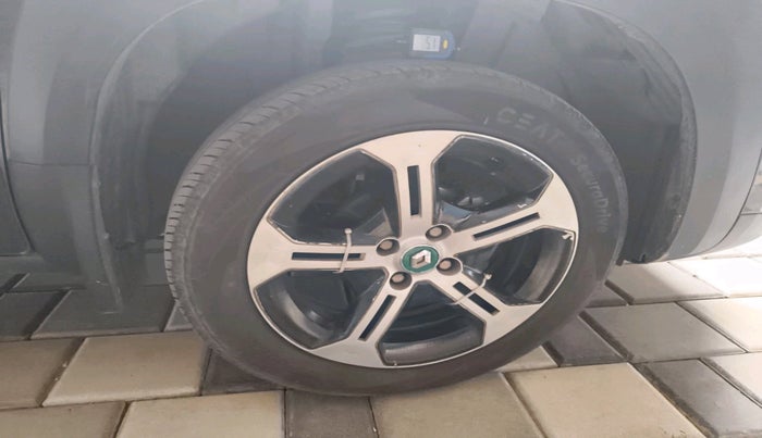 2022 Renault Kiger RXT AMT, Petrol, Automatic, 18,246 km, tyre