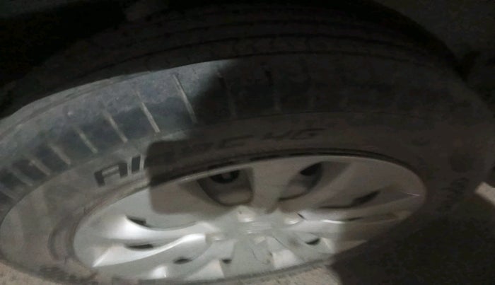 2022 Maruti Baleno SIGMA PETROL 1.2, Petrol, Manual, 13,275 km, tyre