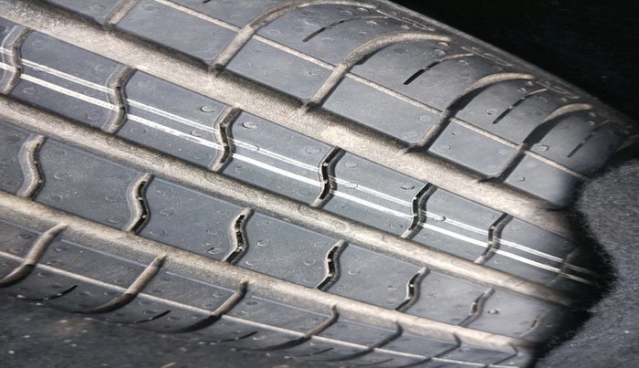 2023 Maruti New Wagon-R VXI CNG 1.0, Petrol, Manual, 37,532 km, tyre