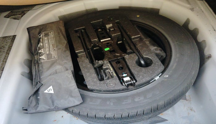 2022 Skoda SLAVIA STYLE 1.5L TSI DSG, Petrol, Automatic, 54,829 km, tyre