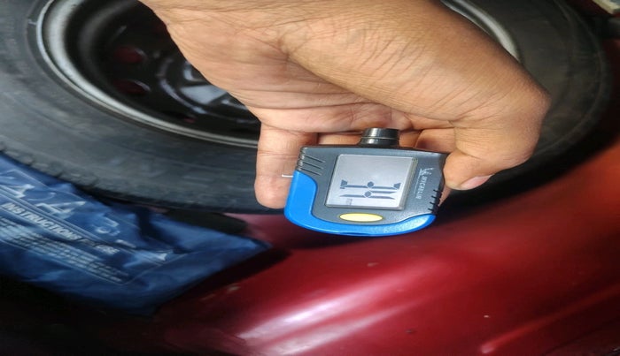 2014 Hyundai Eon ERA +, Petrol, Manual, 42,940 km, tyre