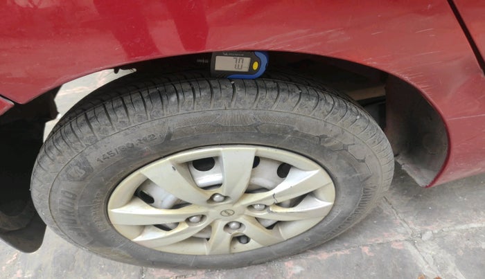 2014 Hyundai Eon ERA +, Petrol, Manual, 42,940 km, tyre