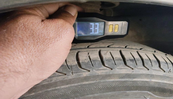 2011 Chevrolet Spark LT 1.0, Petrol, Manual, 57,376 km, tyre