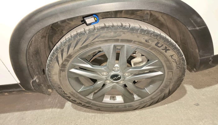 2022 KIA SELTOS HTX IVT 1.5 PETROL, Petrol, Automatic, 28,675 km, tyre