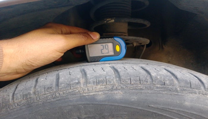 2016 Maruti Baleno DELTA PETROL 1.2, Petrol, Manual, 1,18,032 km, tyre