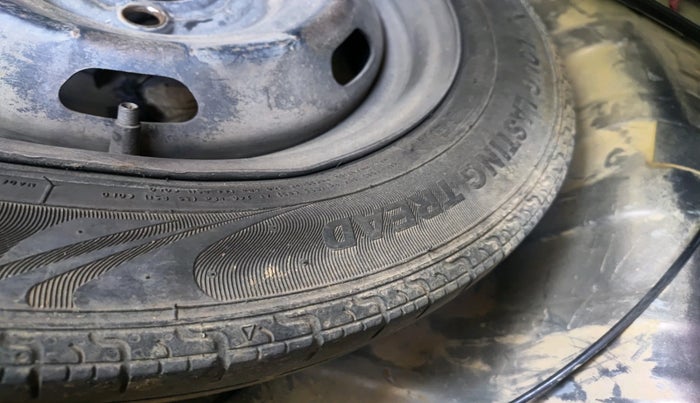 2017 Renault Kwid RXT 0.8, Petrol, Manual, 1,05,788 km, tyre