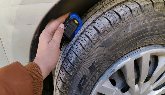 2019 Maruti Dzire VXI, Petrol, Manual, 59,682 km, tyre