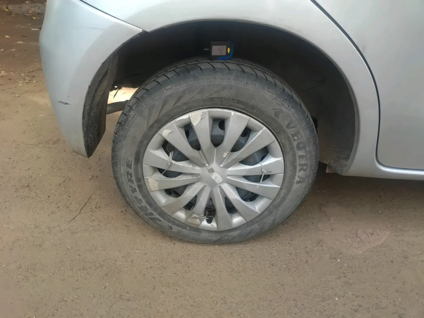 2011 Toyota Etios Liva G, Petrol, Manual, 62,759 km, tyre