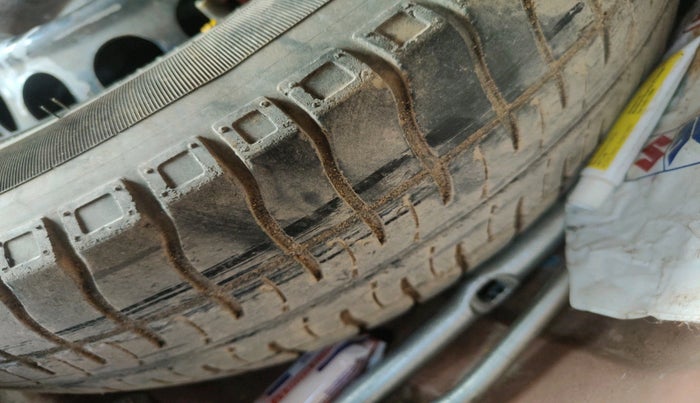 2018 Maruti Alto 800 LXI, Petrol, Manual, 67,328 km, tyre