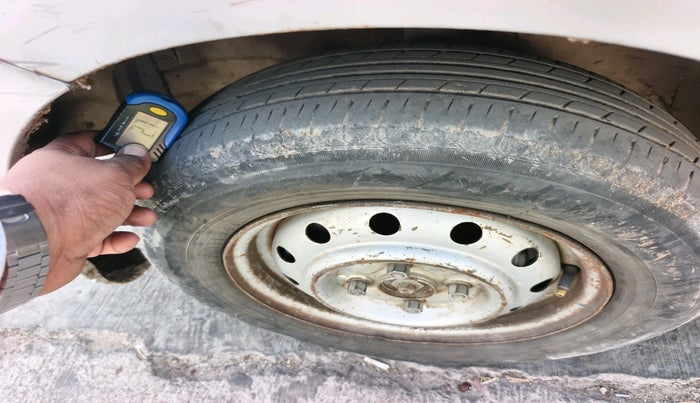 2012 Maruti Wagon R 1.0 LXI LPG, Petrol, Manual, 95,824 km, tyre