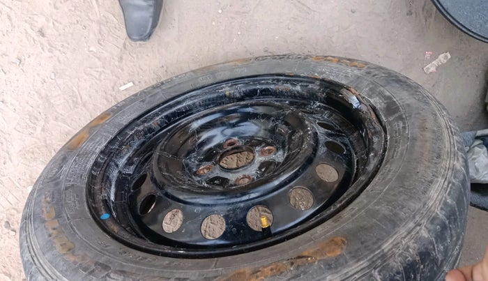 2016 Maruti Ciaz VDI+ SHVS, Diesel, Manual, 1,81,104 km, tyre