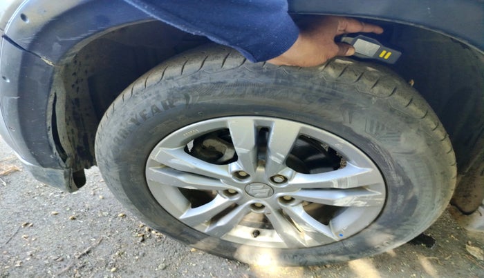 2017 Maruti Vitara Brezza ZDI PLUS, Diesel, Manual, 1,83,334 km, tyre