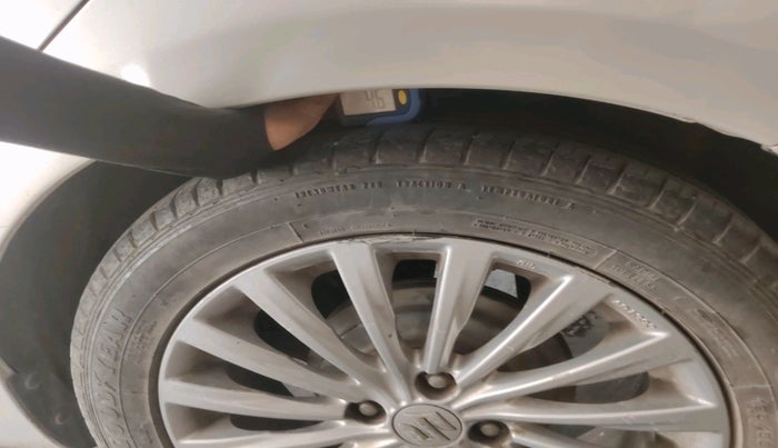 2016 Maruti Ciaz ZXI+ AT, Petrol, Automatic, 38,449 km, tyre