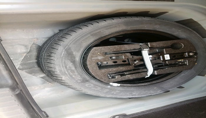 2022 Skoda SLAVIA STYLE 1.5L TSI DSG, Petrol, Automatic, 17,949 km, tyre