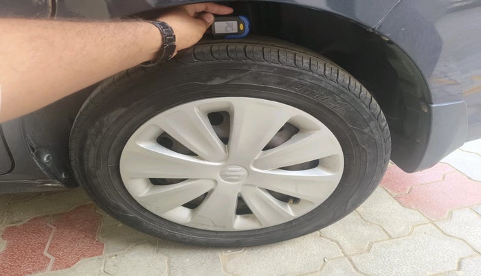 2015 Maruti Ertiga VDI, Diesel, Manual, 73,685 km, tyre