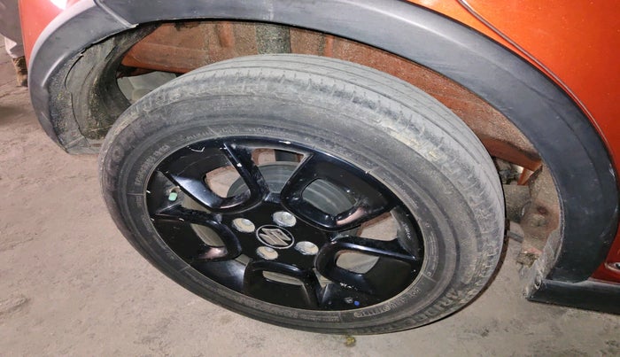 2022 Maruti IGNIS ZETA 1.2, Petrol, Manual, 12,408 km, tyre