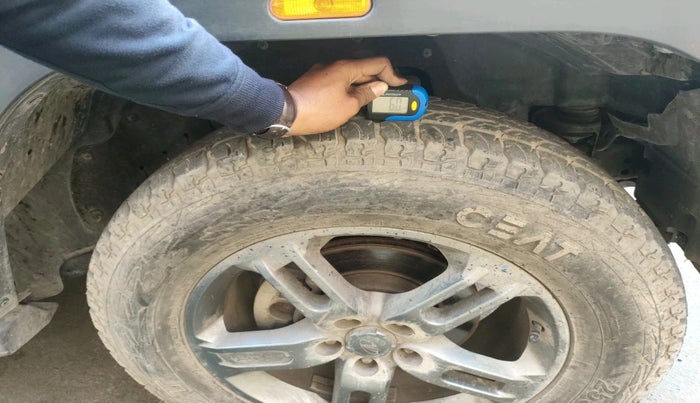 2021 Mahindra Thar LX HT PETROL 4WD MT, Petrol, Manual, 9,850 km, tyre