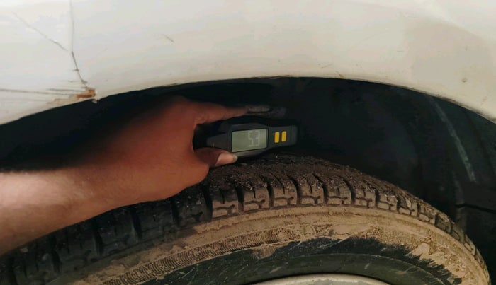 2010 Hyundai i20 MAGNA (O) 1.2, Petrol, Manual, 1,11,588 km, tyre