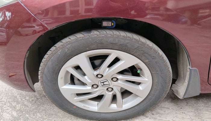 2016 Honda Jazz 1.2L I-VTEC V AT, Petrol, Automatic, 87,546 km, tyre