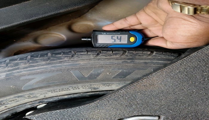 2016 Honda Jazz 1.2L I-VTEC V AT, Petrol, Automatic, 87,546 km, tyre