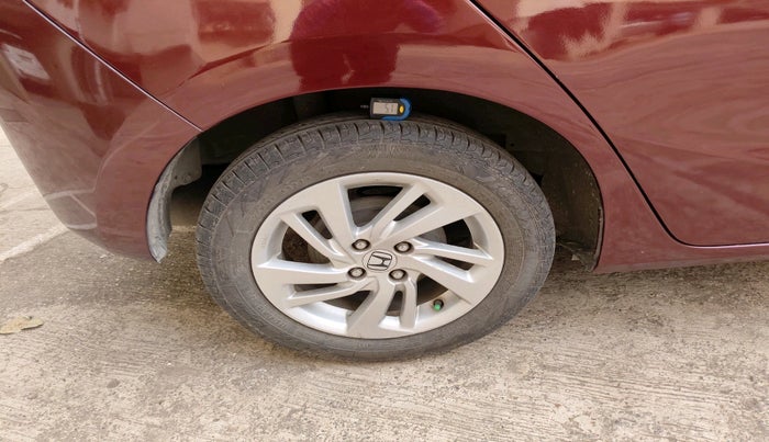 2016 Honda Jazz 1.2L I-VTEC V AT, Petrol, Automatic, 87,546 km, tyre