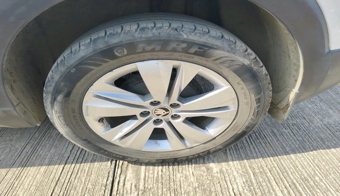 2023 Skoda KUSHAQ Active plus 1.0 TSI , Petrol, Manual, 36,131 km, tyre