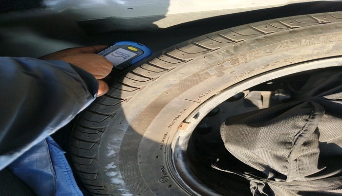 2022 Tata NEXON XM PETROL, Petrol, Manual, 9,931 km, tyre