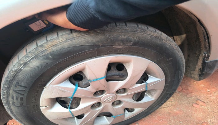 2015 Honda Amaze 1.5L I-DTEC S, Diesel, Manual, 88,294 km, tyre