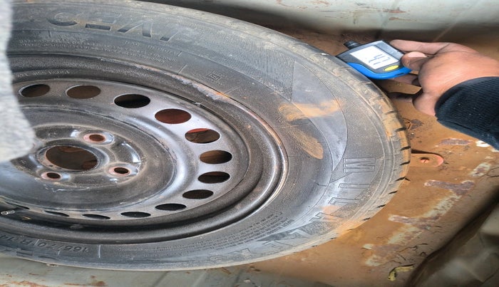 2015 Honda Amaze 1.5L I-DTEC S, Diesel, Manual, 88,294 km, tyre