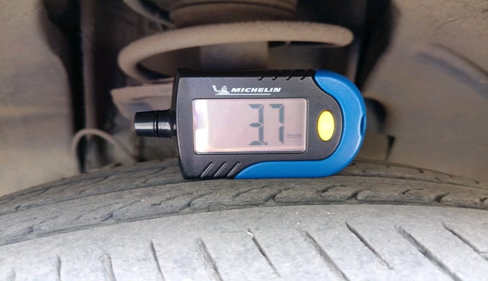 2022 Tata TIGOR XZ PLUS CNG, CNG, Manual, 38,040 km, tyre