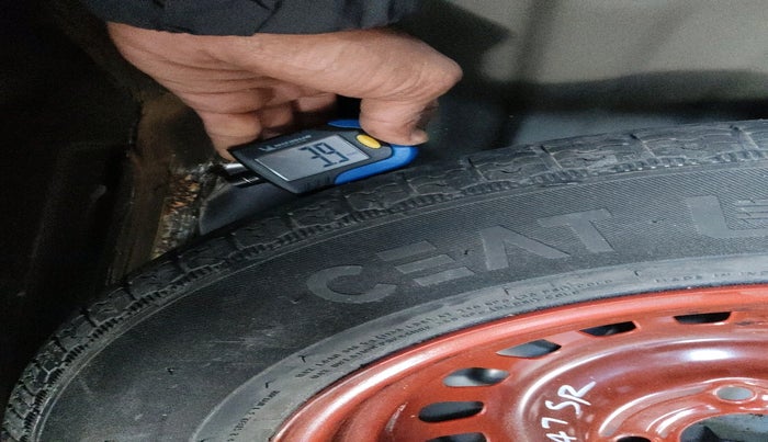 2023 Renault Kiger RXT (O) MT, Petrol, Manual, 27,687 km, tyre