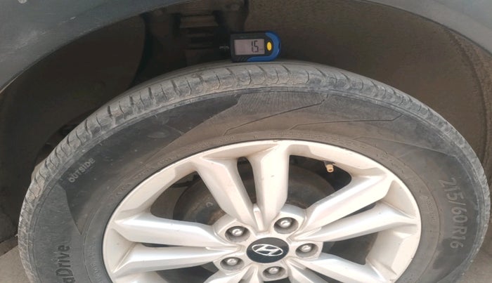 2017 Hyundai Creta SX PLUS 1.6 PETROL, Petrol, Manual, 1,07,958 km, tyre